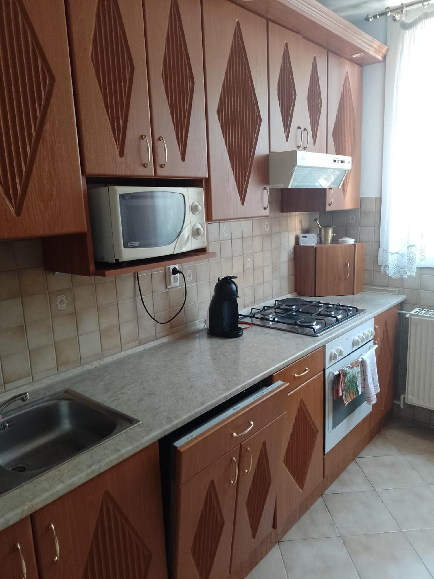 Belvarosi Classic Apartman 85 Square Meters Szombathely Dış mekan fotoğraf